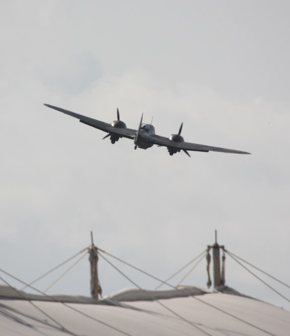 History Zenith banner 1985